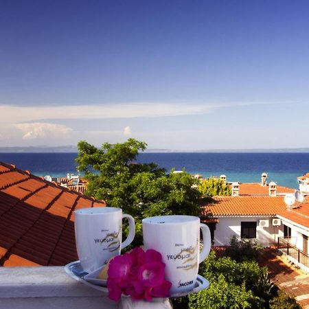 Hotel Odysseas Polychrono Exterior photo